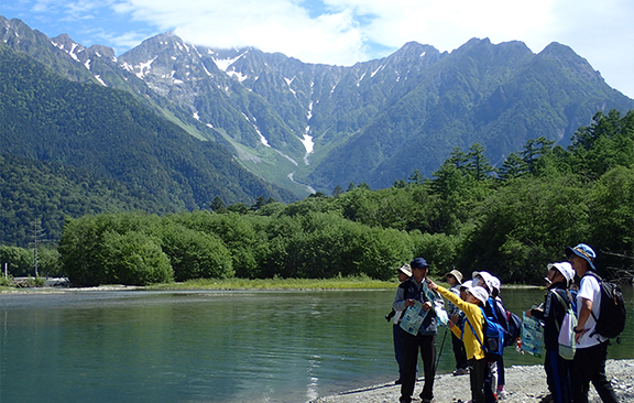 山や川