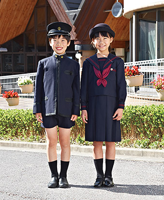 制服 学校紹介 帝塚山小学校